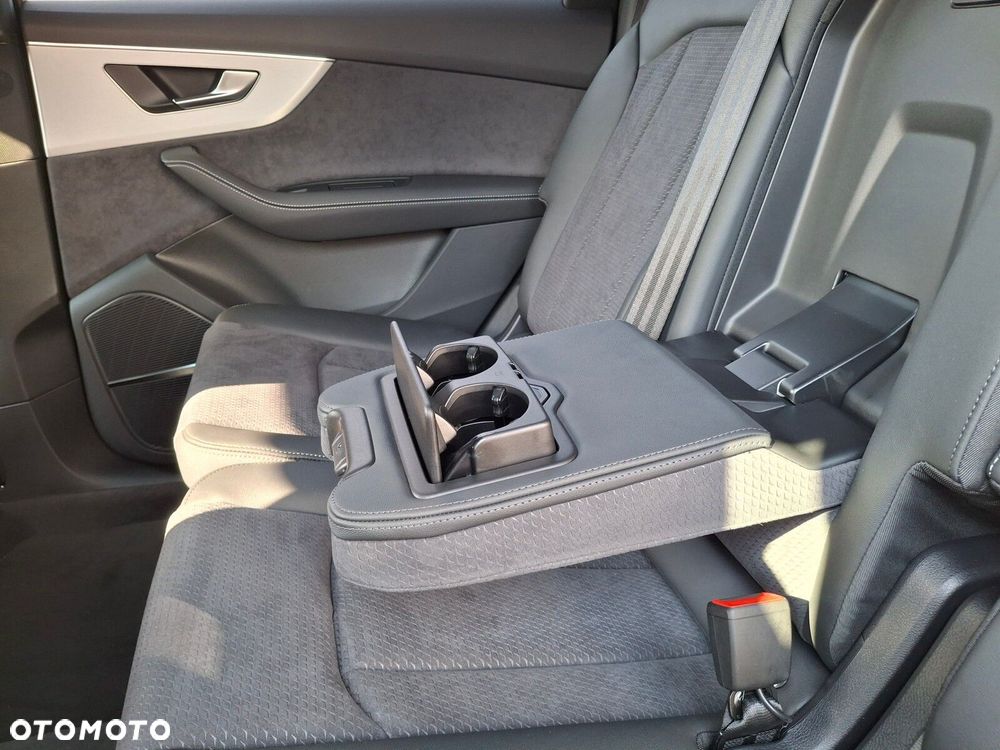 Audi Q7 - 21