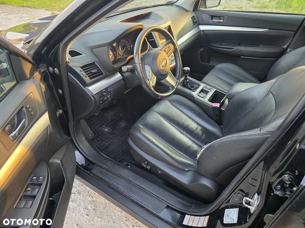 Subaru Legacy 2.0D RA HID - 9