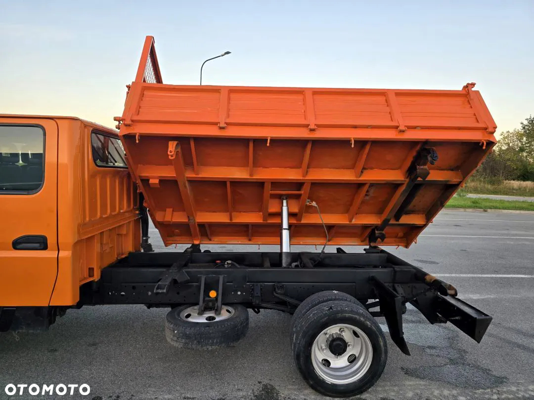 Mitsubishi FUSO CANTER - 12