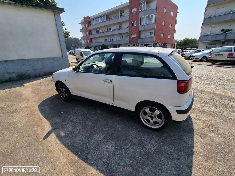 SEAT Ibiza 1.9 TDi Latino - 6