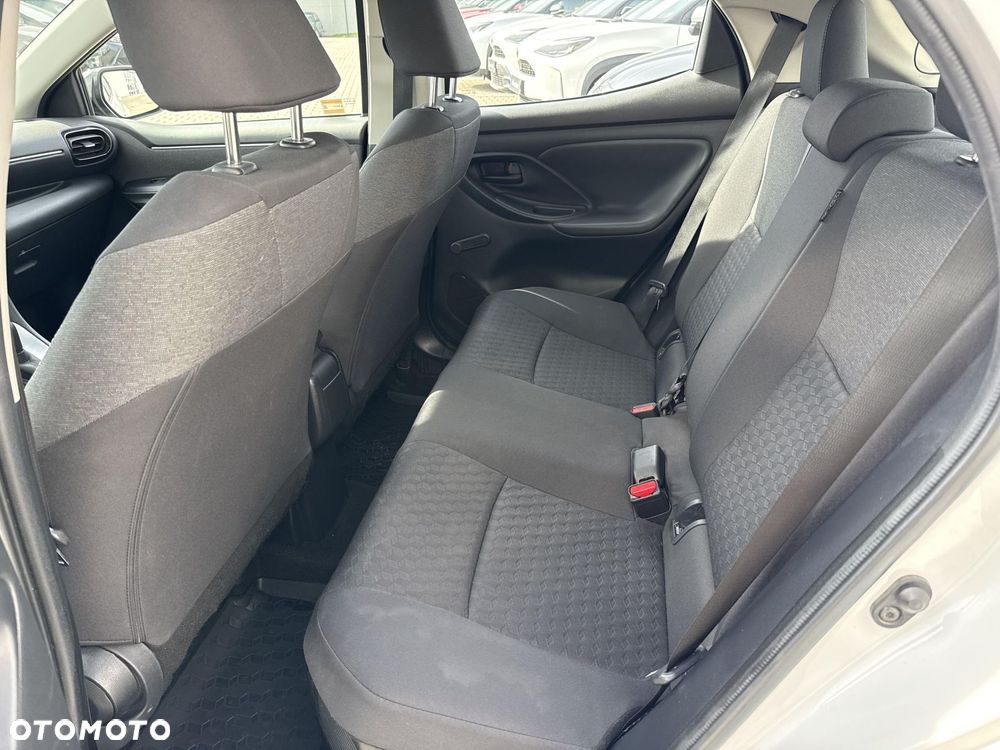 Toyota Yaris Hybrid 1.5 Comfort - 12