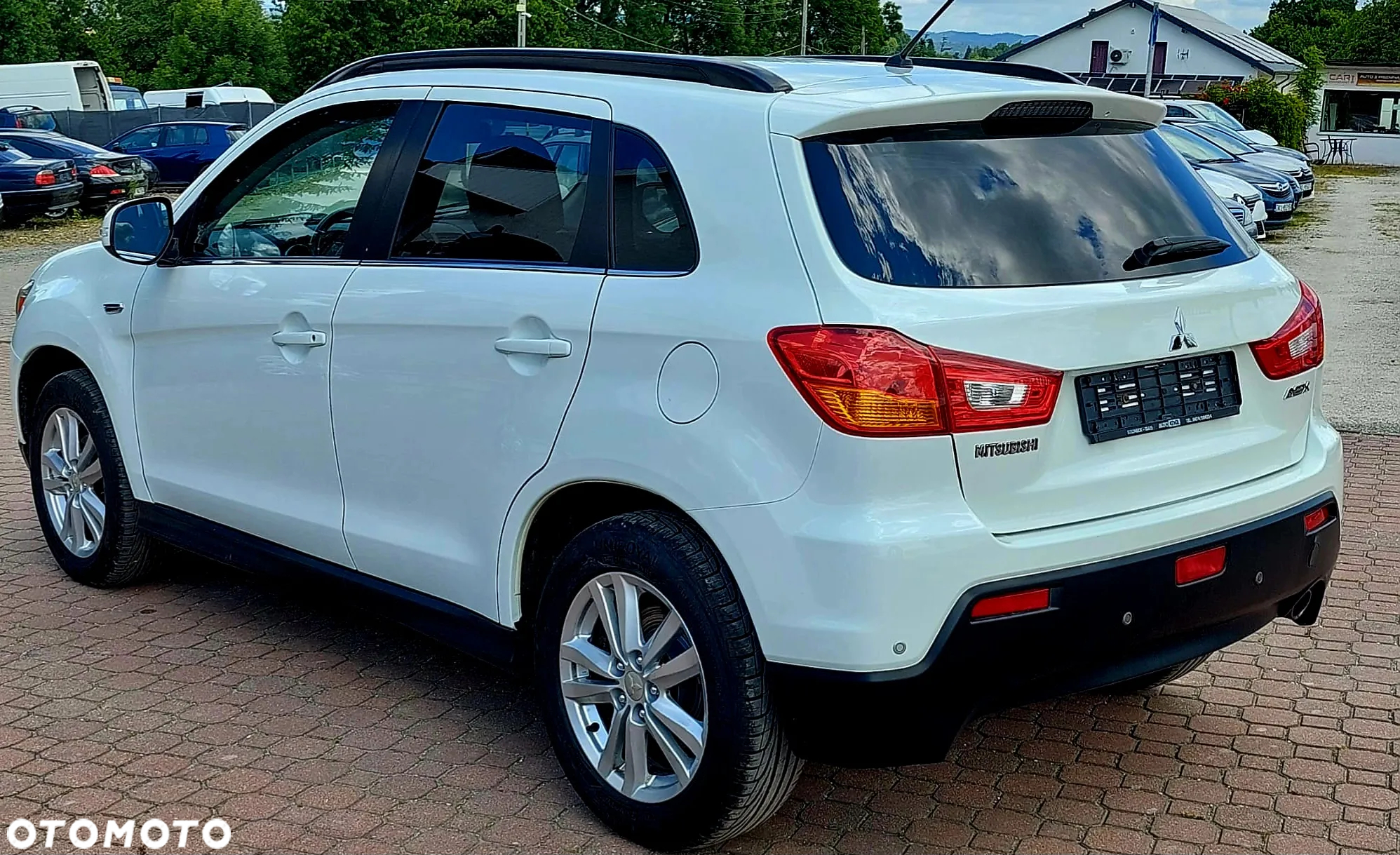 Mitsubishi ASX 1.8 DI-D 4WD Intense - 3