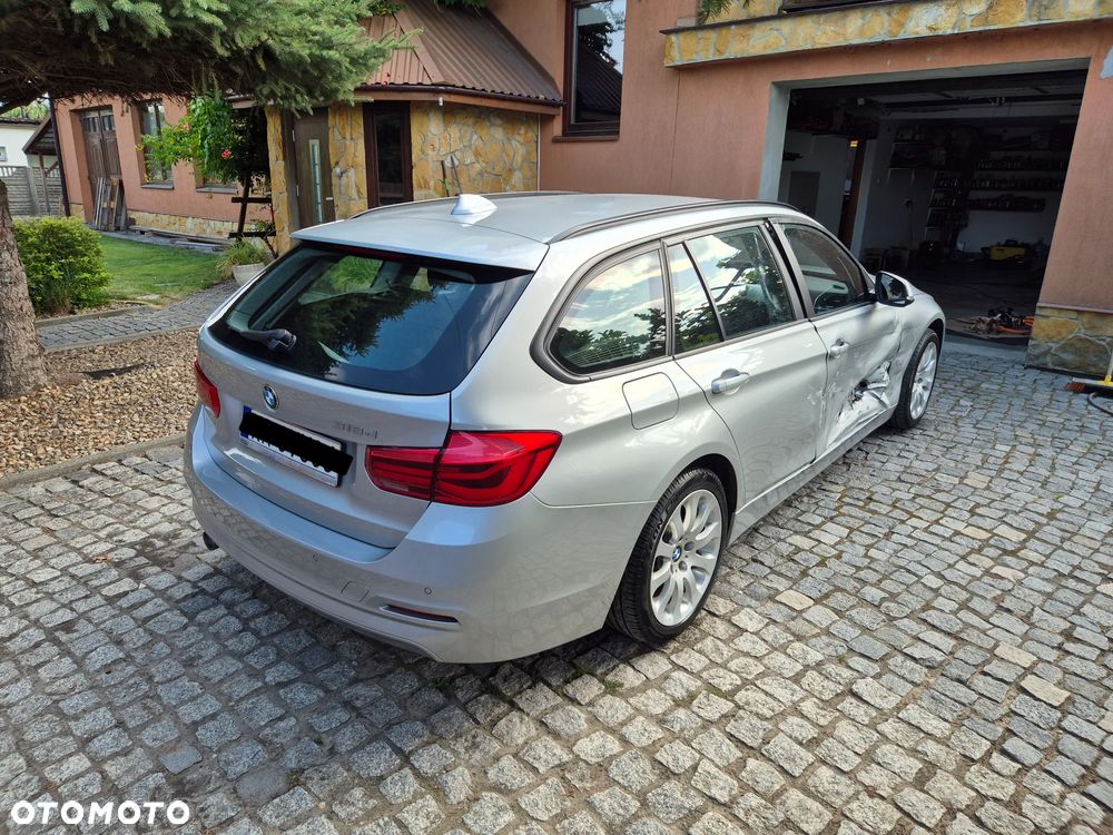 BMW Seria 3 318d Sport Line - 32
