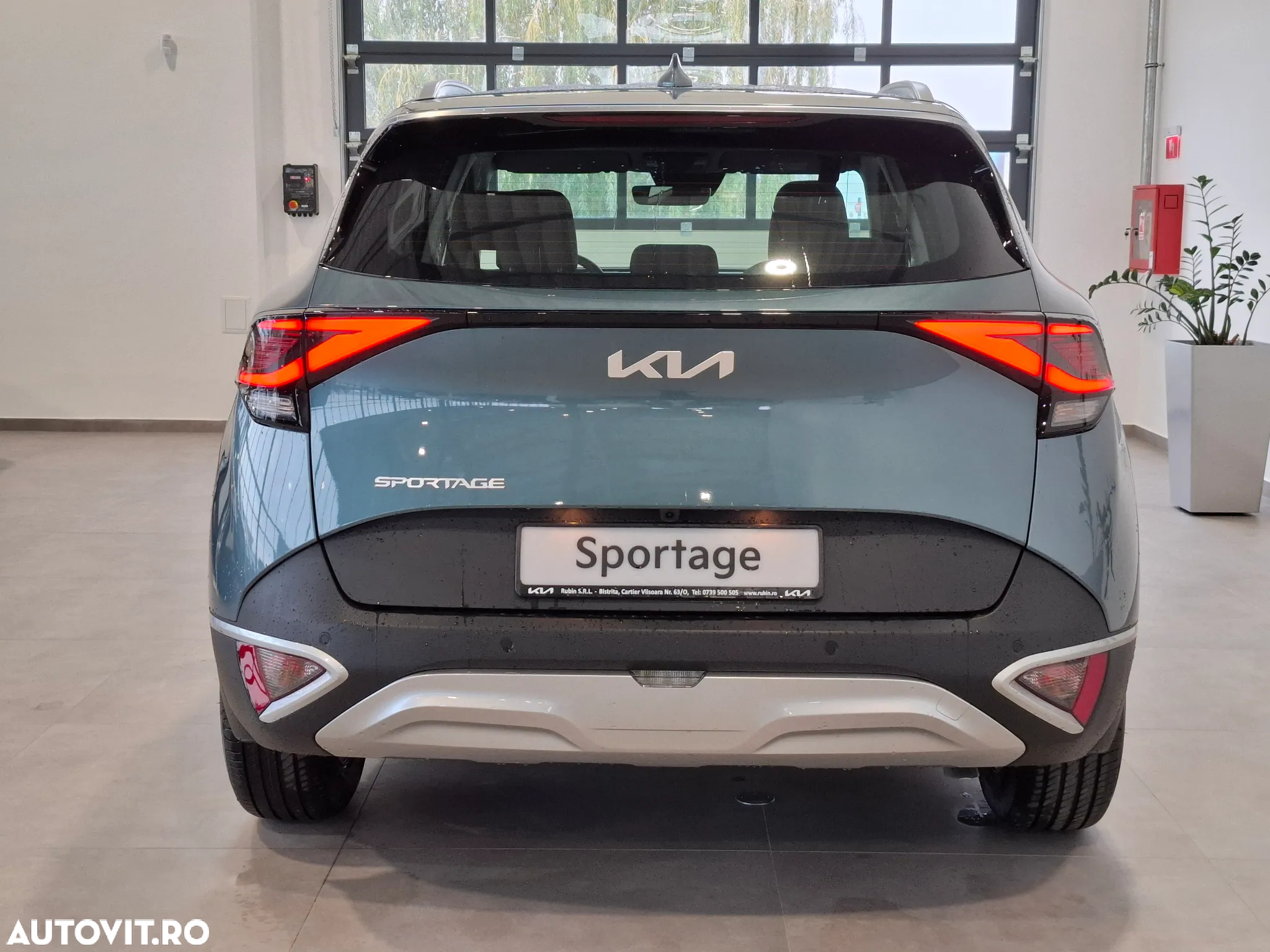Kia Sportage 1.6 T-GDI 7DCT HP 4x2 MHEV Urban - 4