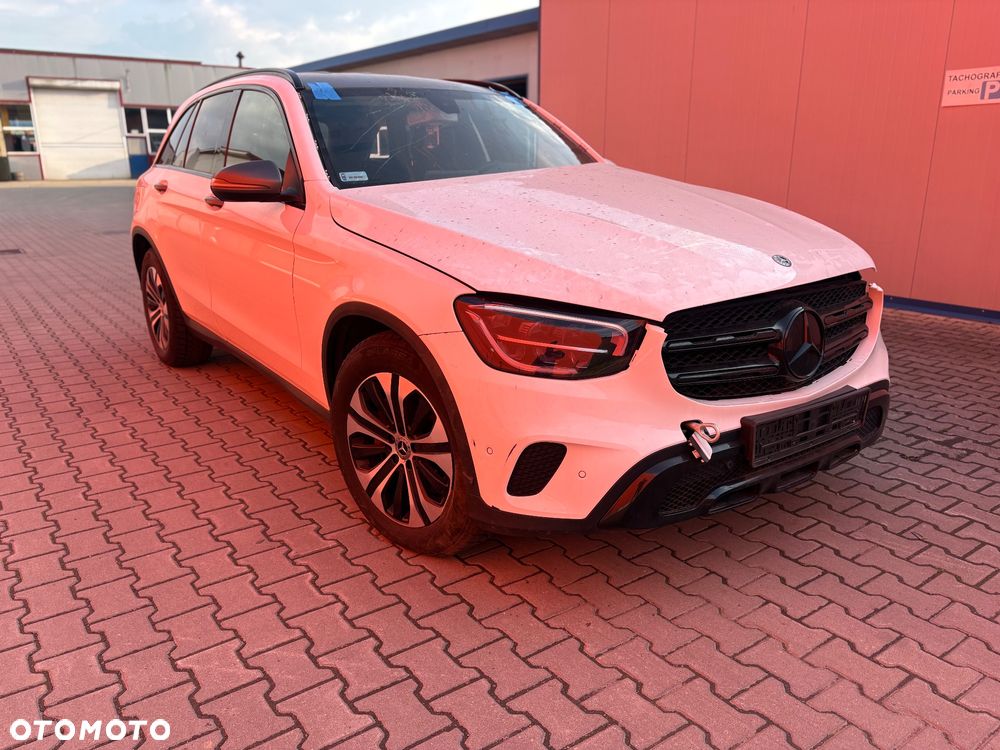 Mercedes-Benz GLC 200 d 4-Matic - 4