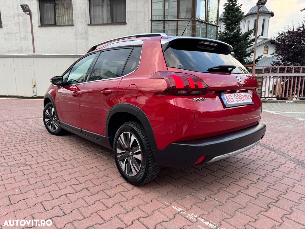 Peugeot 2008 PureTech 110 Stop&Start EAT6 Allure - 35