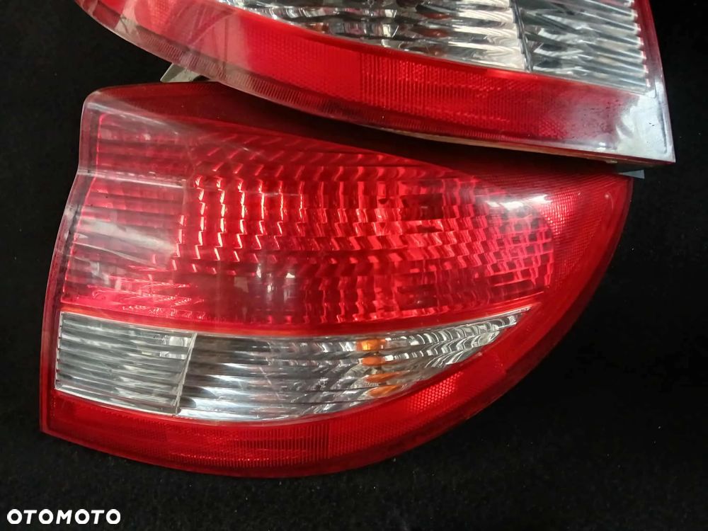 Kia Rio Lift Lampa tylna lewa, prawa - 2