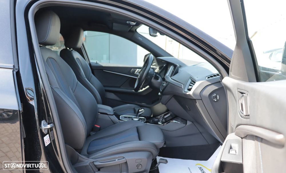 BMW 118 i Aut. M Sport - 13