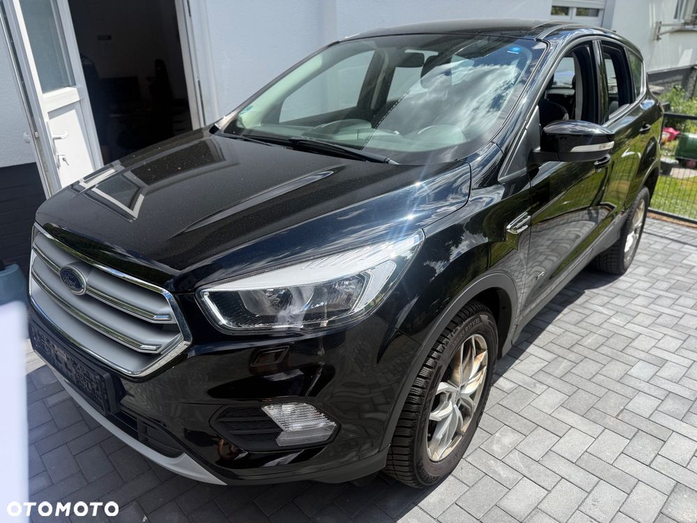 Ford Kuga 2.0 TDCi 4x4 Titanium - 2