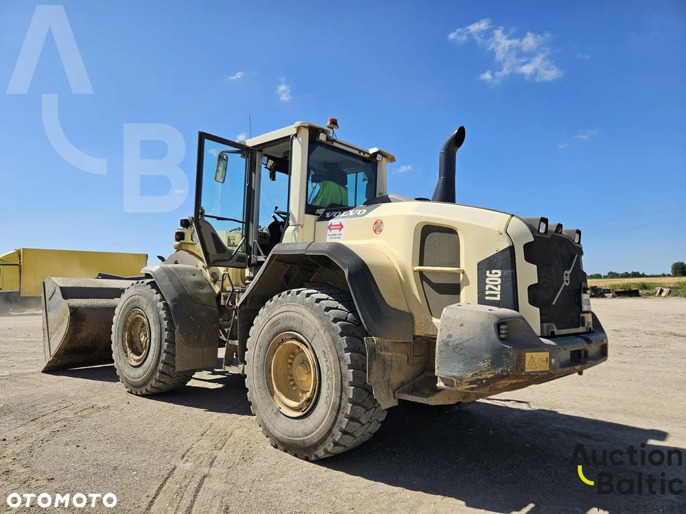 Volvo L 120 G - 3