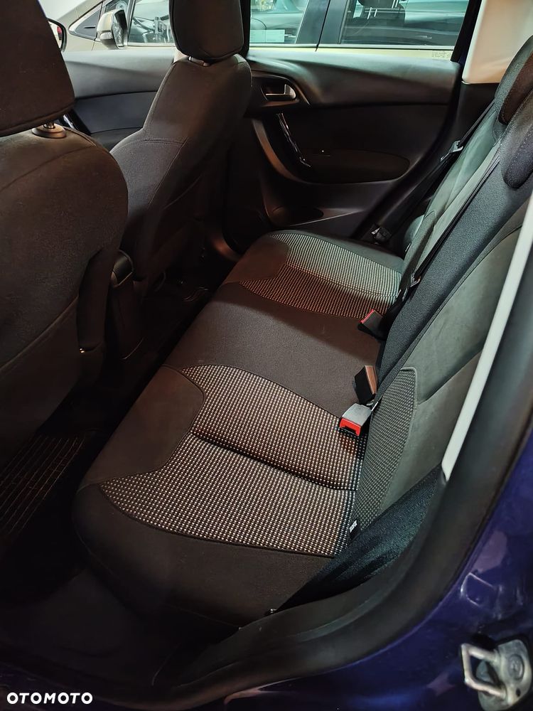 Citroën C3 1.2 e-VTi Exclusive ETG - 9