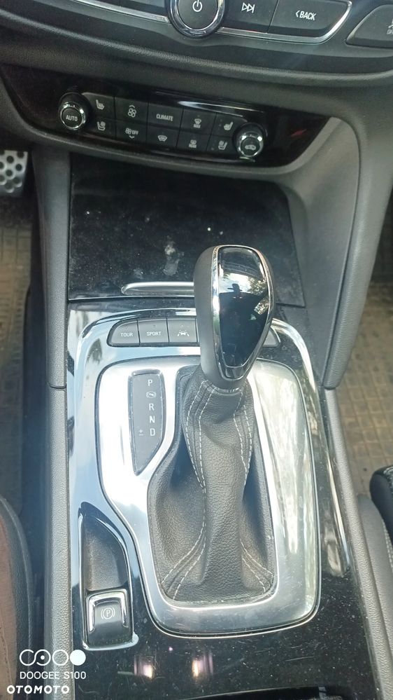 Opel Insignia - 12
