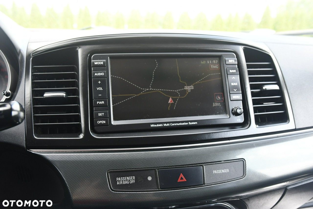 Mitsubishi Lancer - 28