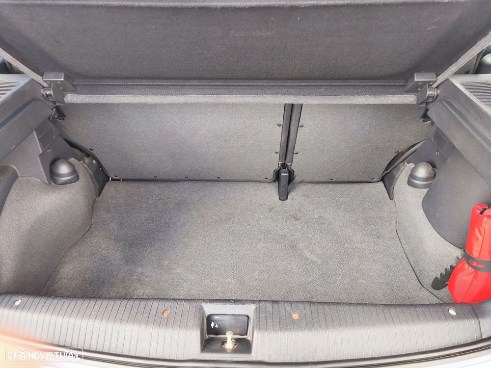 Opel Corsa 1.2 Twinport Silver - 9