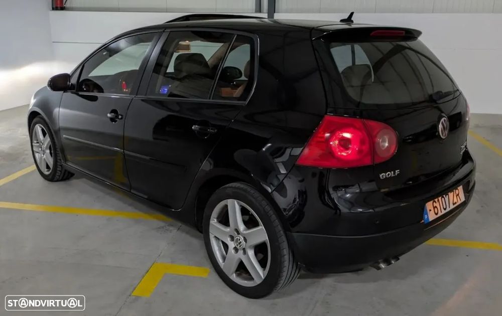 VW Golf 2.0 TDi GT - 2