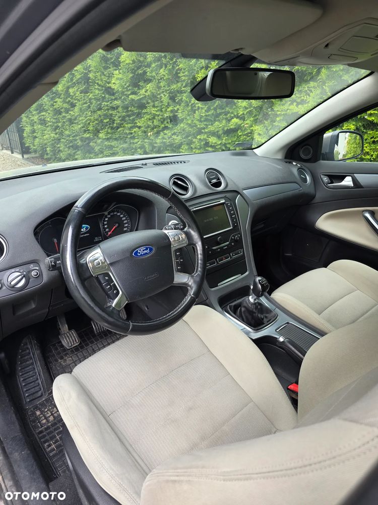 Ford Mondeo 1.6 T Titanium - 15
