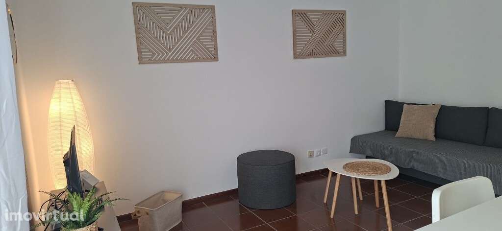 Quarto p/ Estudantes - Ferreiros - Grande imagem: 4/11