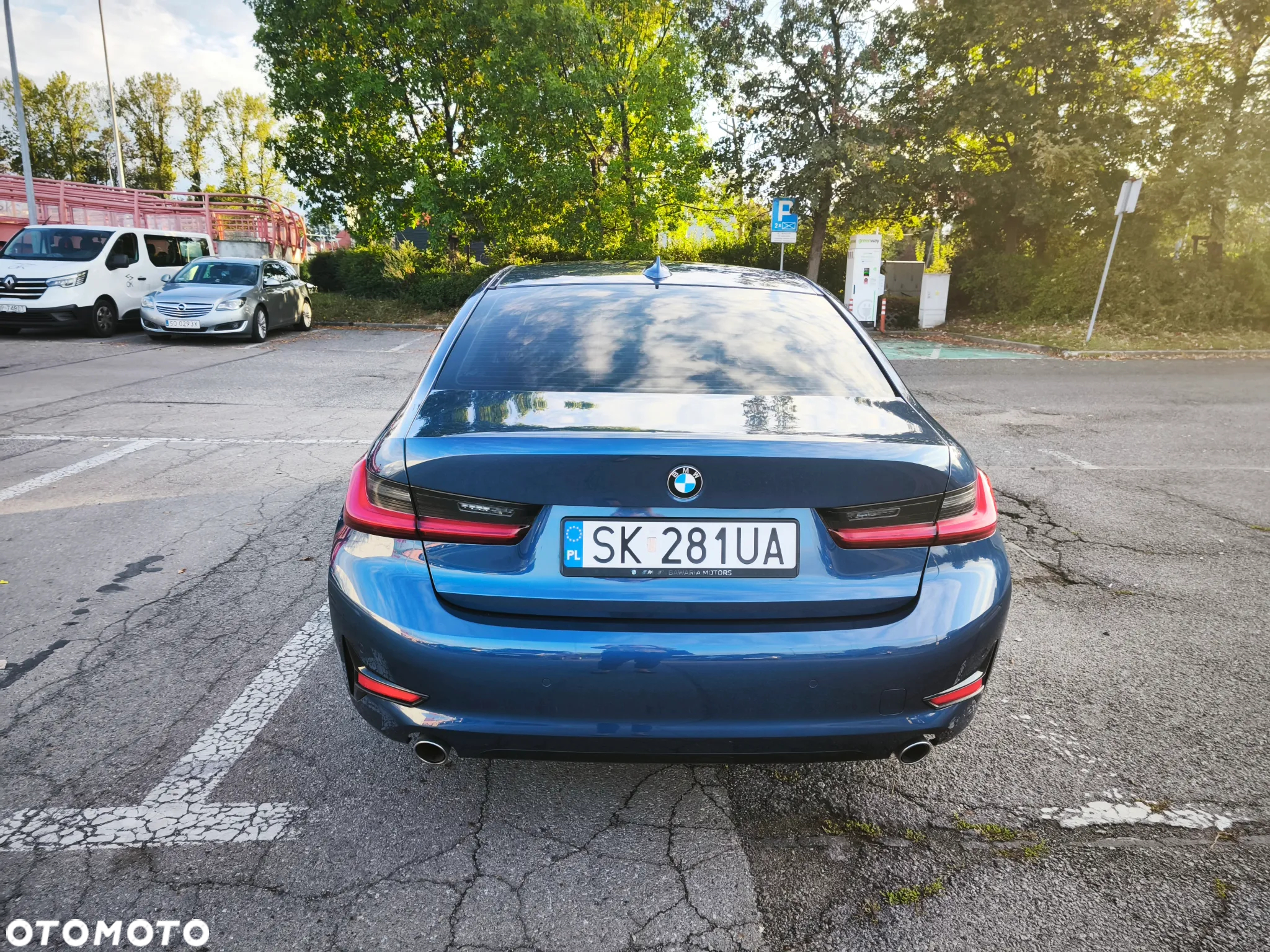 BMW Seria 3 318d Sport Line - 6