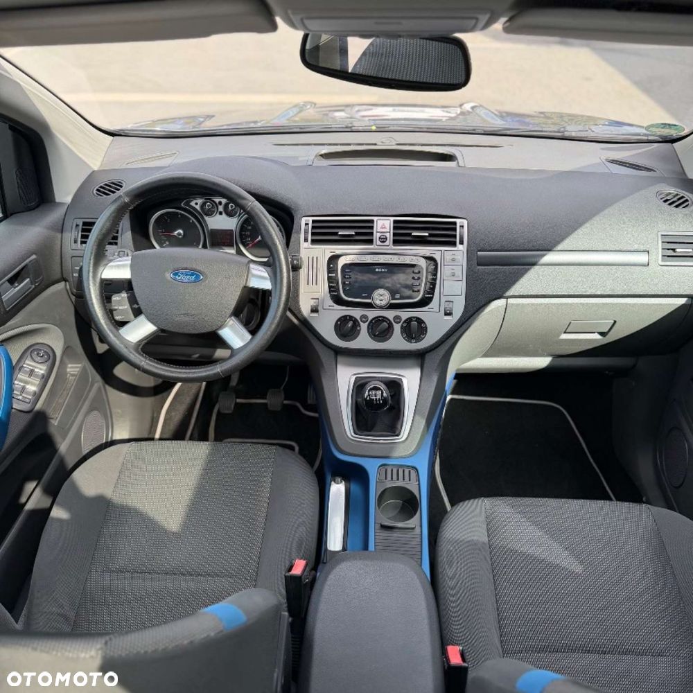 Ford Kuga 2.0 TDCi Titanium - 31