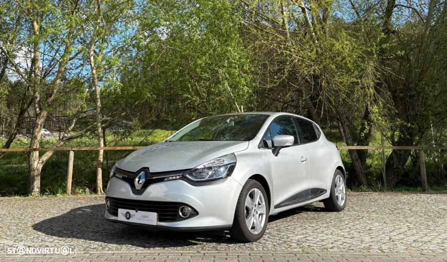 Renault Clio 1.5 dCi Dynamique S - 11