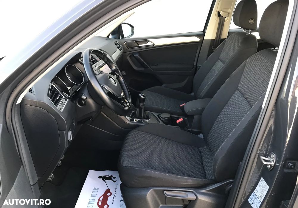 Volkswagen Tiguan 2.0 TDI DPF Comfortline - 13