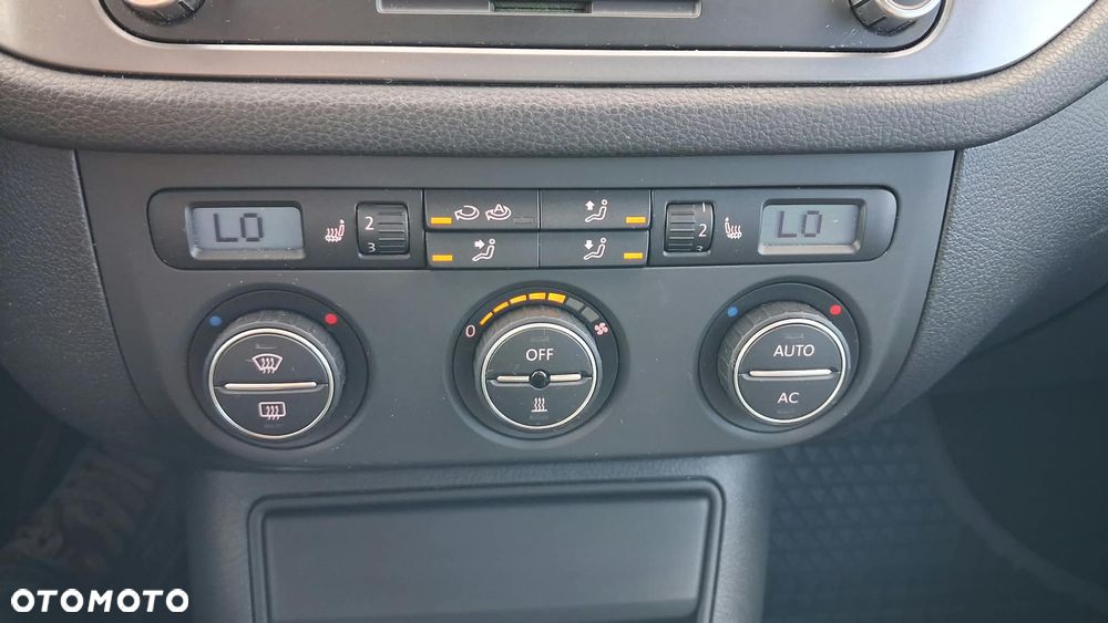 Volkswagen Tiguan - 17