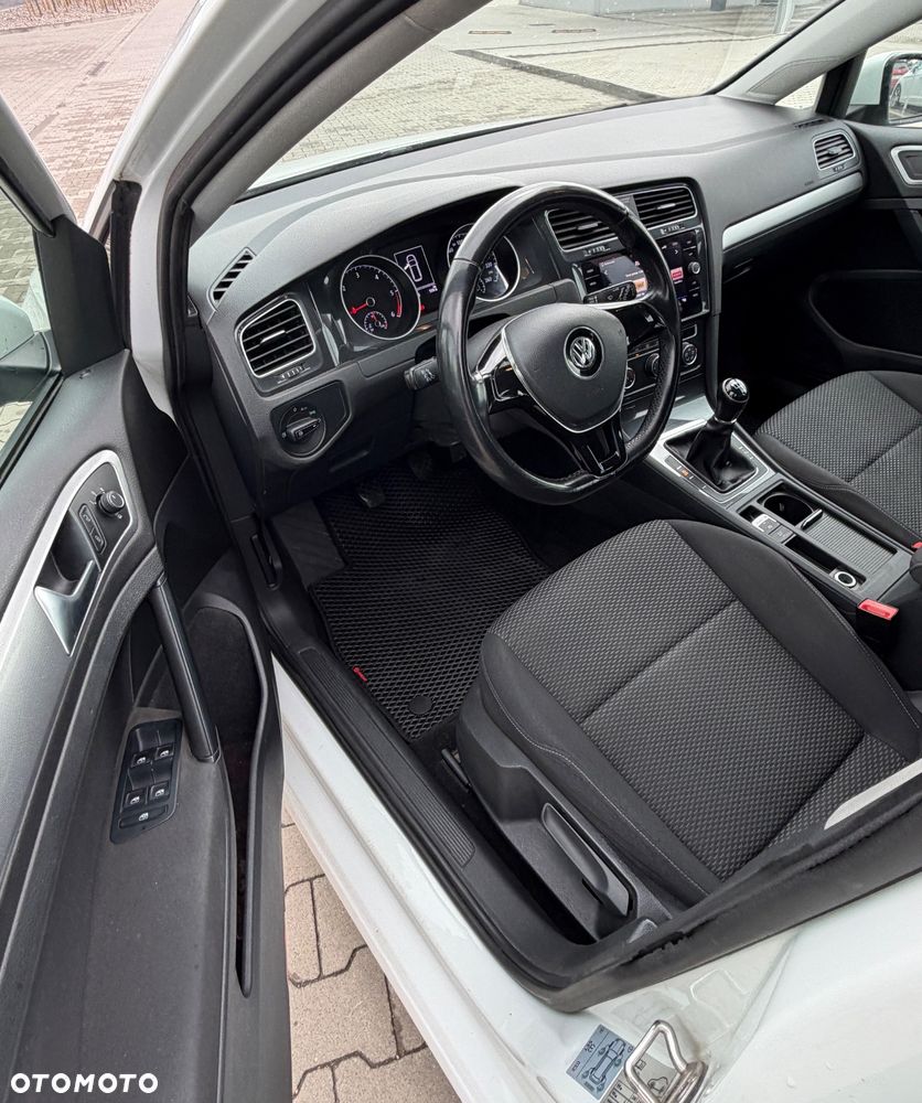 Volkswagen Golf 1.6 TDI BMT Trendline - 22