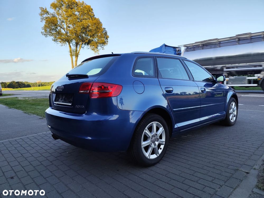 Audi A3 Sportback 2.0 TDI Ambition - 24