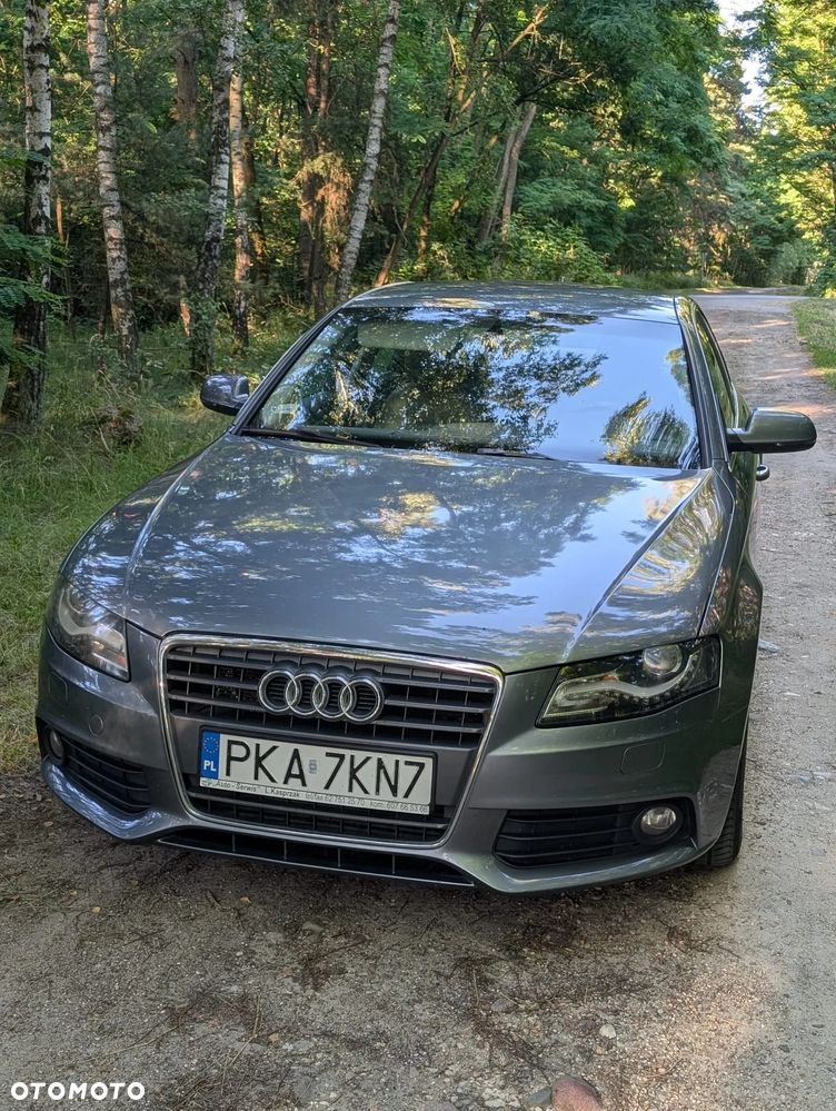 Audi A4 Limousine - 7