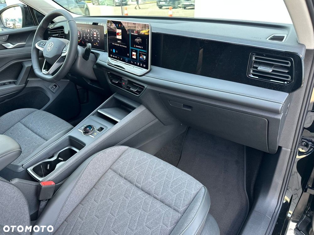 Volkswagen Tiguan - 20