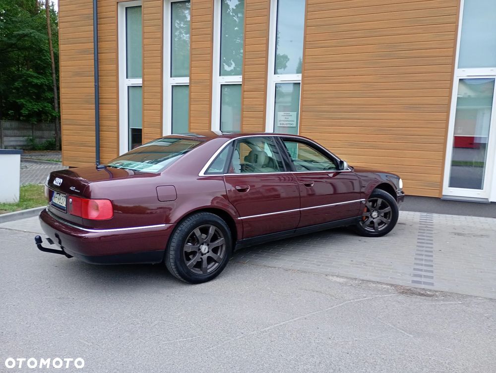 Audi A8 - 3