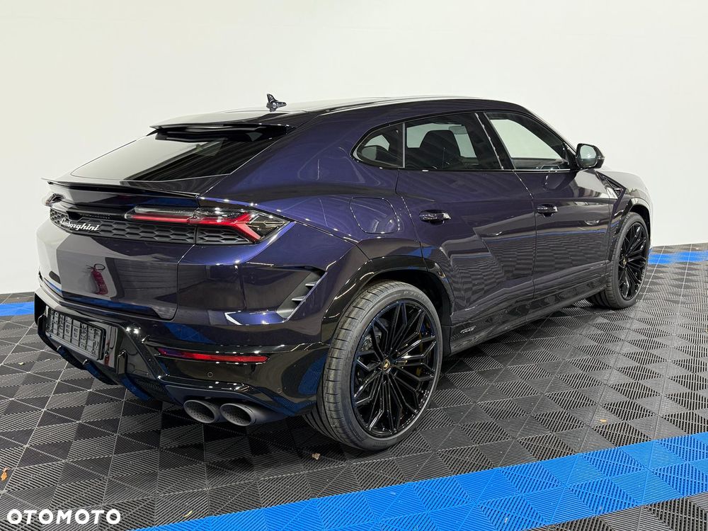 Lamborghini Urus - 20