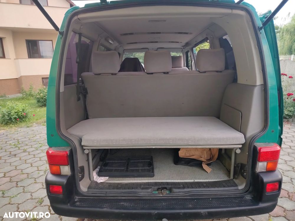 Volkswagen Multivan - 9