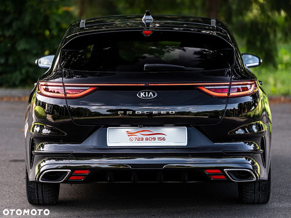 Kia ProCeed 1.6 T-GDI GT DCT - 24