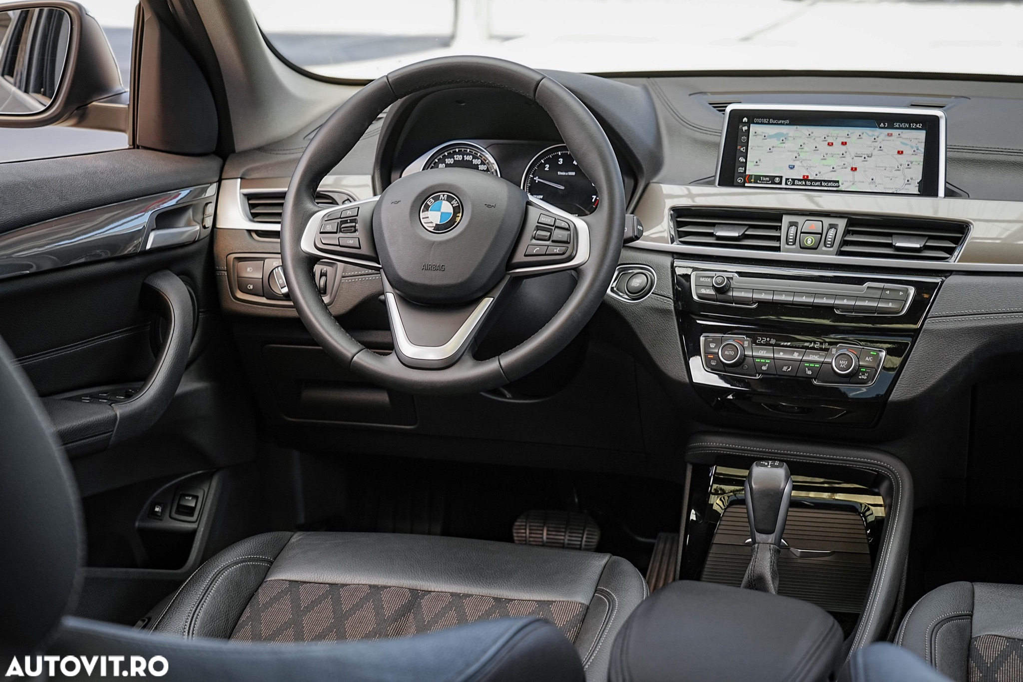 BMW X1 xDrive25e xLine - 12