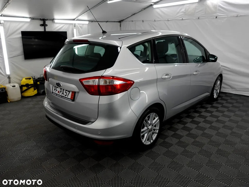 Ford C-MAX 2.0 TDCi Titanium - 5