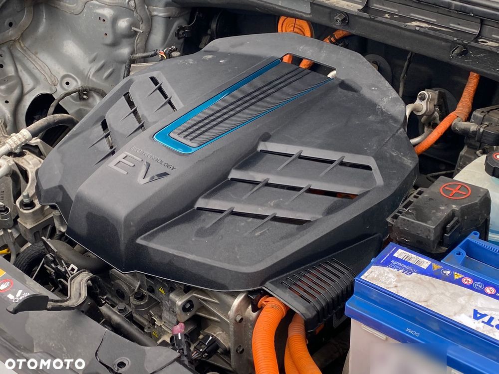 Kia Niro 64kWh M - 8