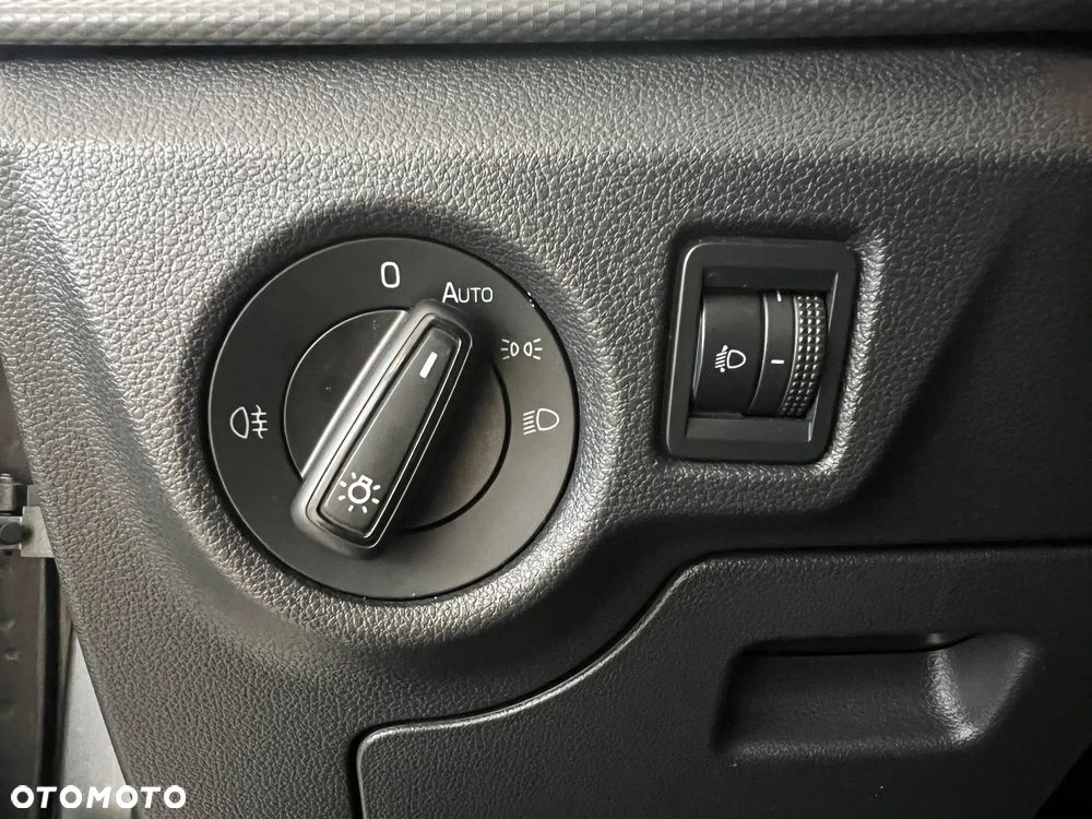 Skoda Kamiq 1.5 TSI Ambition - 18