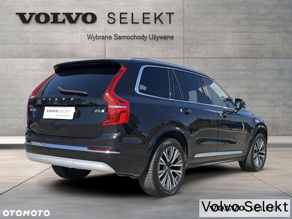 Volvo XC 90 - 9