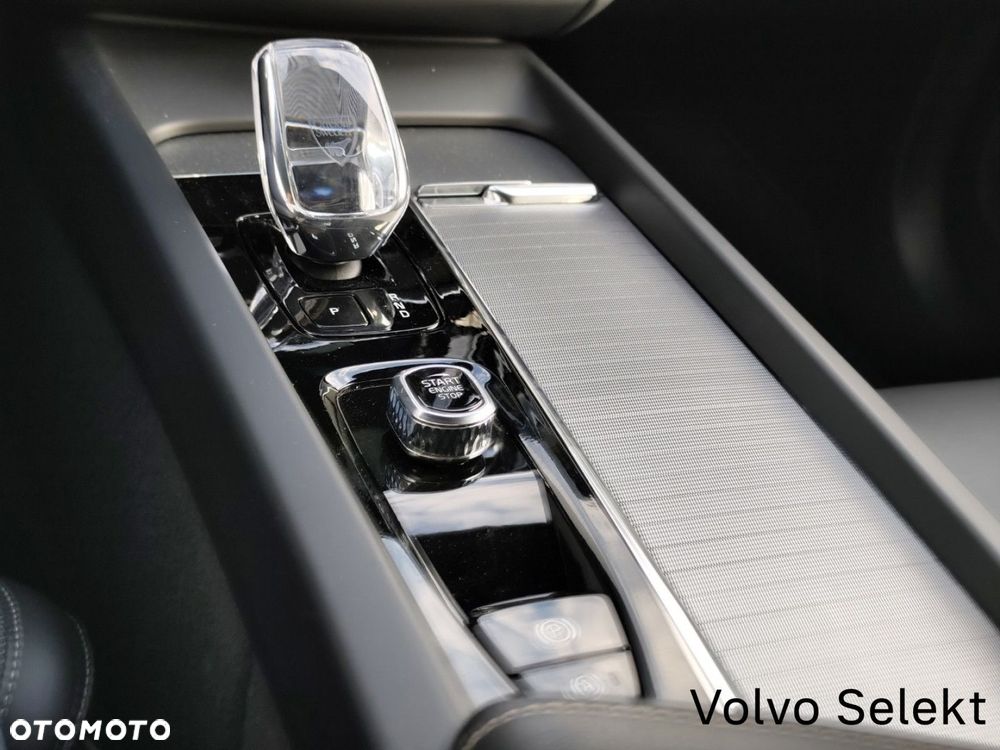 Volvo XC 60 - 25