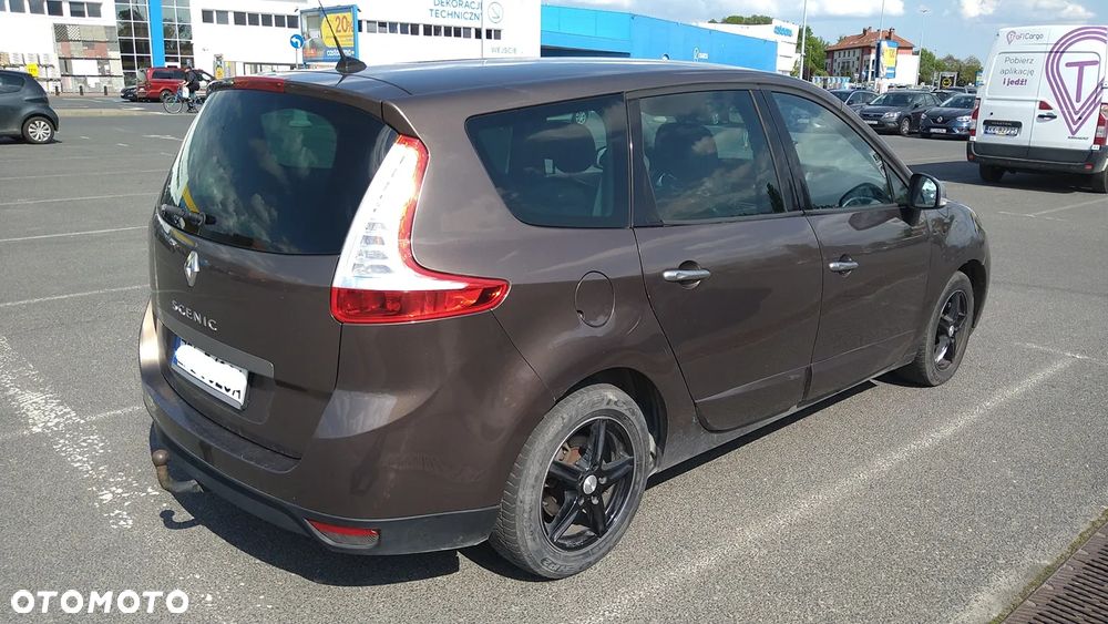 Renault Grand Scenic - 3