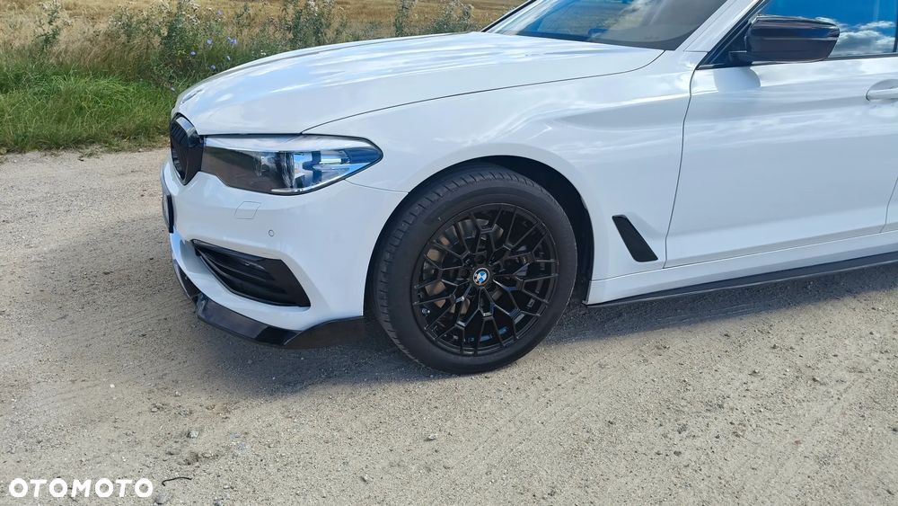 BMW Seria 5 520d xDrive Luxury Line sport - 8