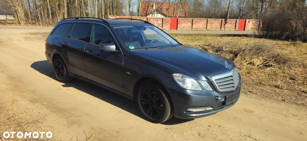 Mercedes-Benz Klasa E 350 CDI DPF 4Matic BlueEFFICIENCY 7G-TRONIC Elegance - 1