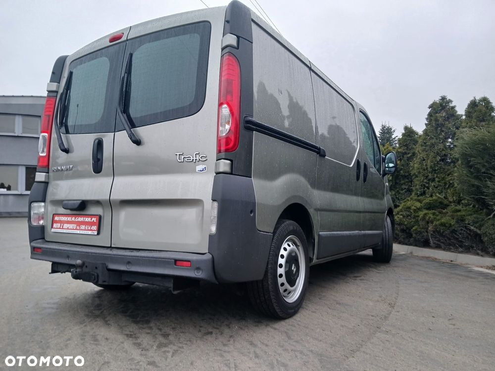 Renault TRAFIC - 23