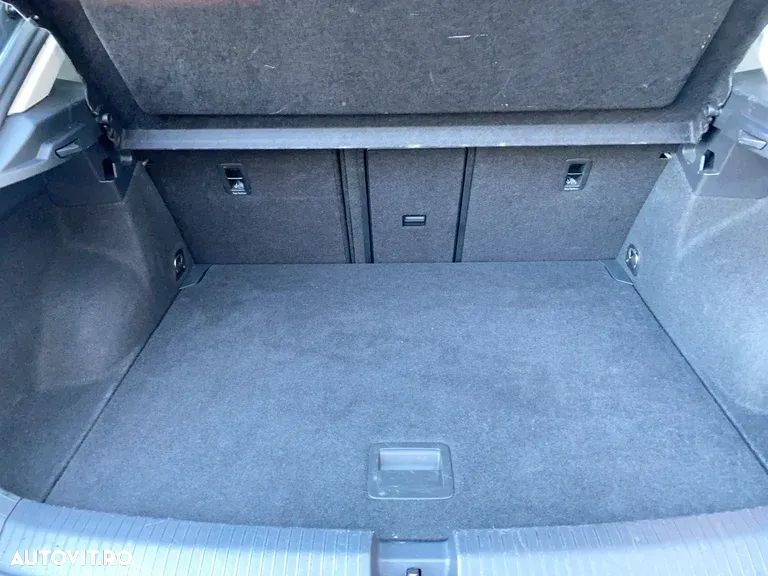 Volkswagen T-Roc 1.0 TSI Base - 14