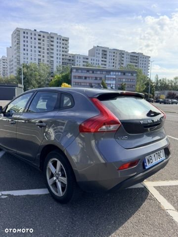 Volvo V40 D2 Kinetic - 4