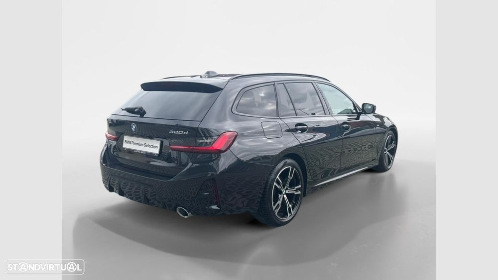 BMW 320 d Pack Desportivo M Auto - 4