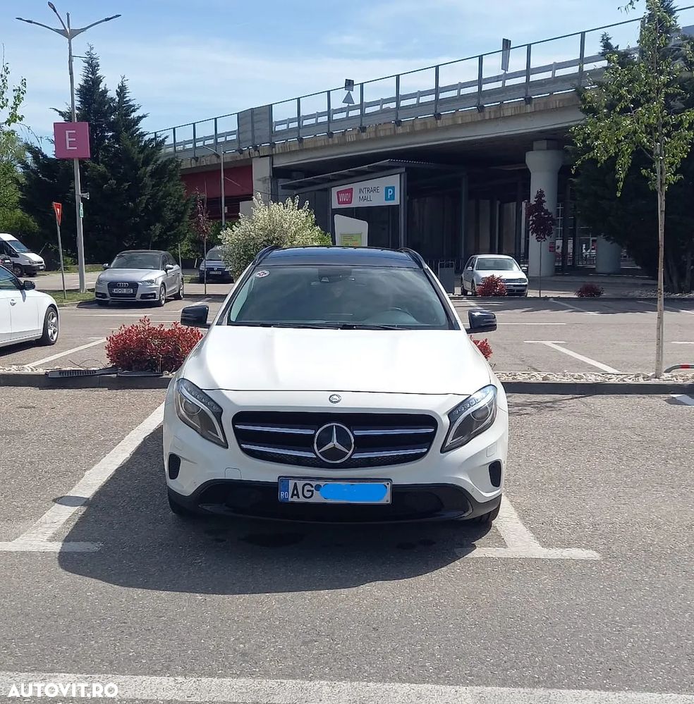 Mercedes-Benz GLA 220 CDI 4MATIC 7G-DCT Urban - 4