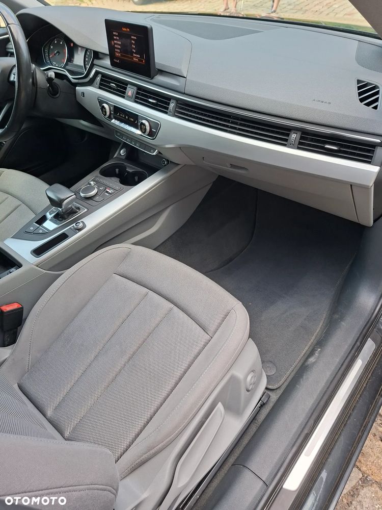 Audi A4 Avant 2.0 TDI S tronic - 27