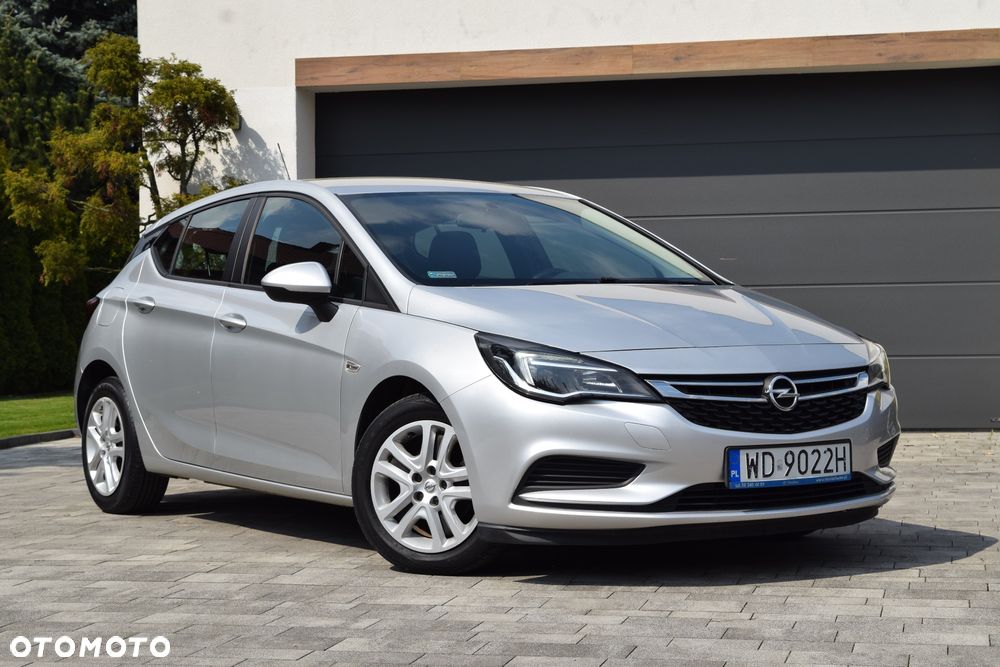 Opel Astra 1.6 CDTI Enjoy S&S - 2